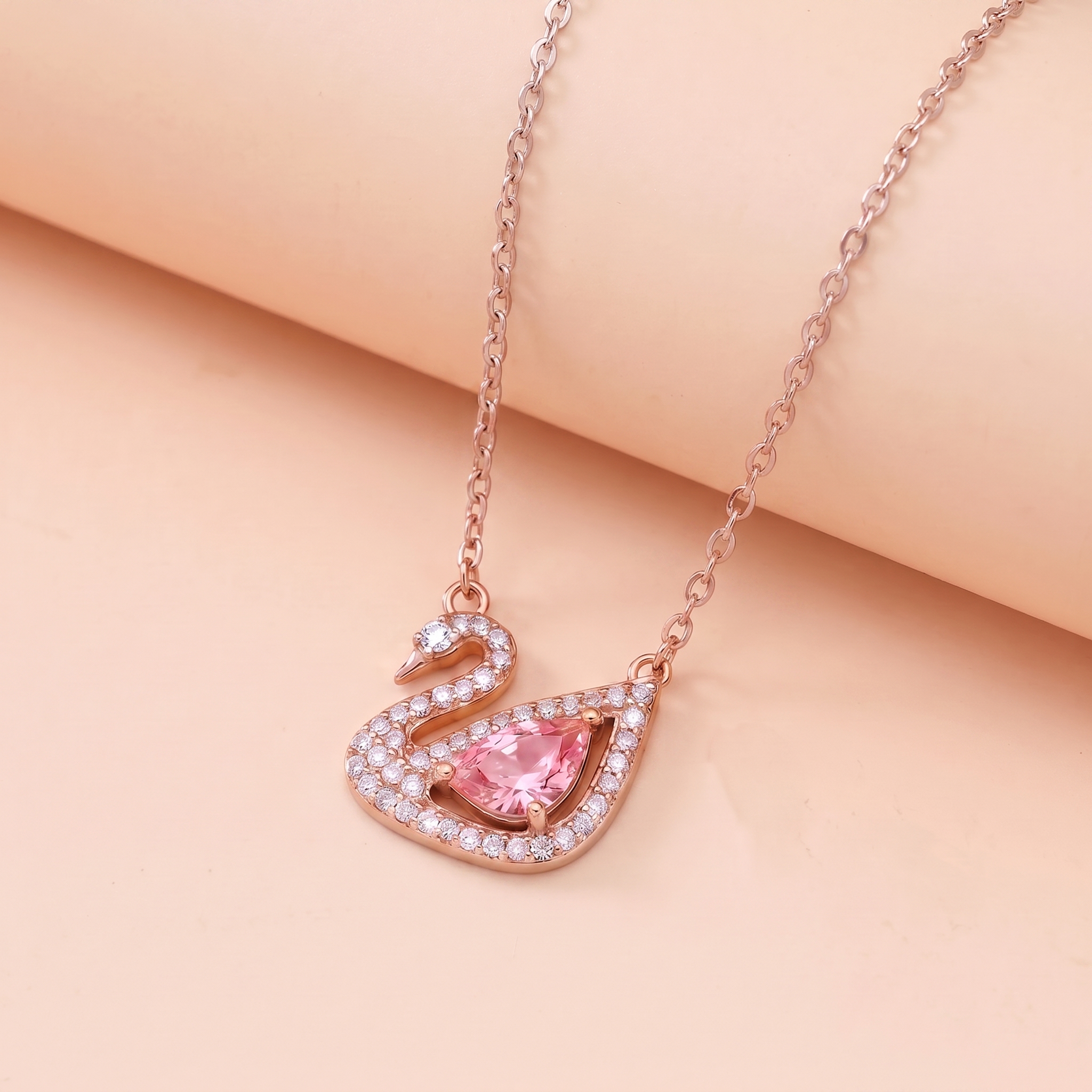 Dây chuyền bạc nữ mạ vàng hồng 18K và bạch kim cao cấp LAVESTA LAV236 Lamy thiết kế thiên nga mang vẻ đẹp vượt thời gian