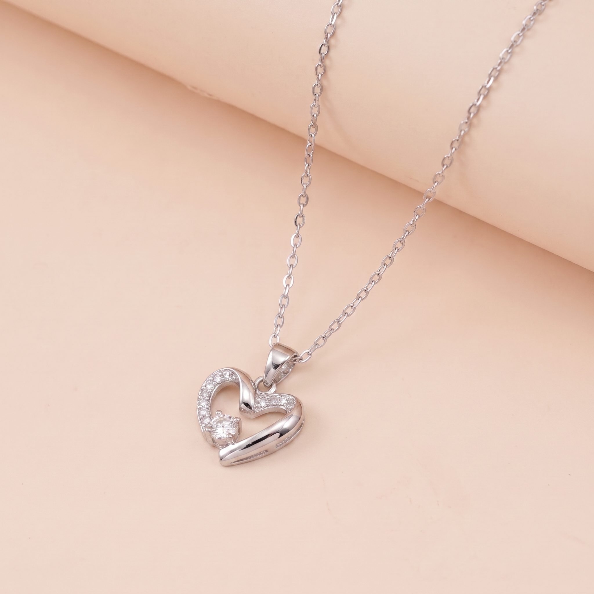 Dây chuyền nữ bạc xi bạch kim LAVESTA LAV238 Beloved biểu tượng của tình yêu tinh tế và ánh sáng vĩnh cửu