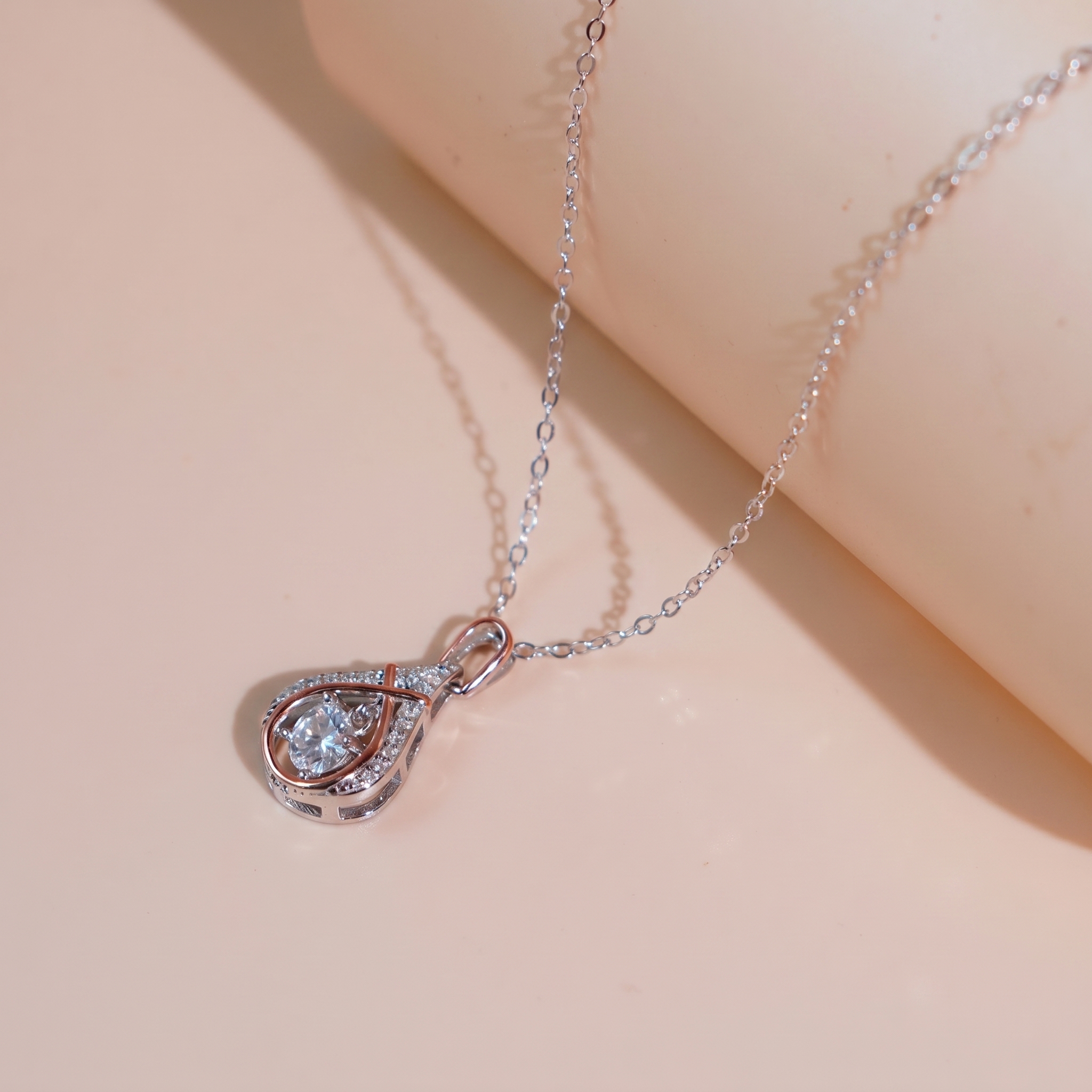 Dây chuyền nữ bạc xi bạch kim đá Moissanite 5 ly kiểm định GRA LAVESTA KC176 Juliette vẻ đẹp nữ tính, ánh sáng nội tâm