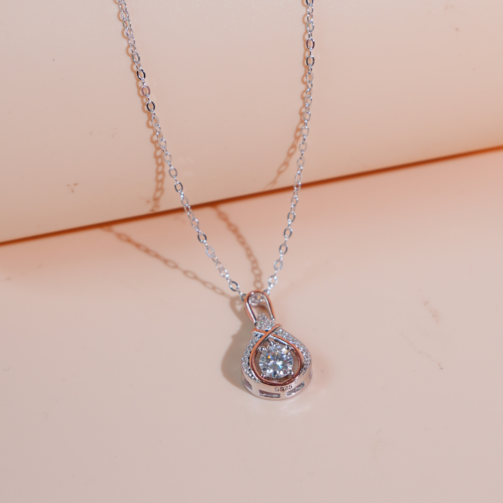 Dây chuyền nữ bạc xi bạch kim đá Moissanite 5 ly kiểm định GRA LAVESTA KC176 Juliette vẻ đẹp nữ tính, ánh sáng nội tâm