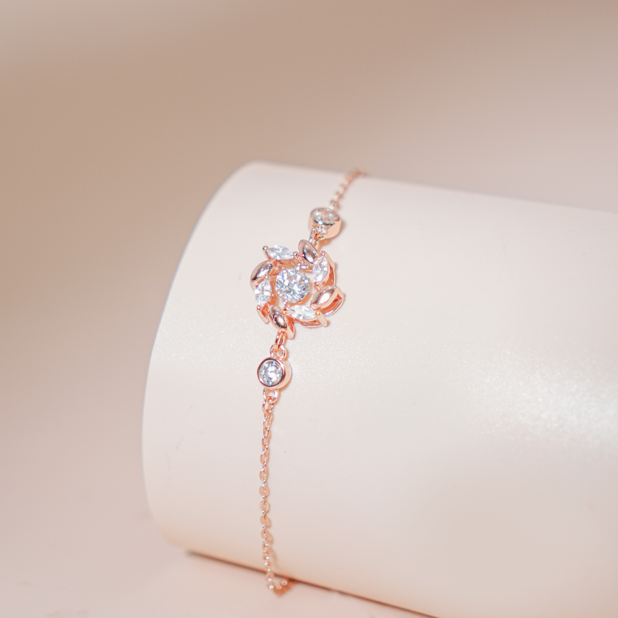 Lắc tay bạc nữ mạ vàng hồng 18K LAVESTA LAV096 Holland - Loveshine