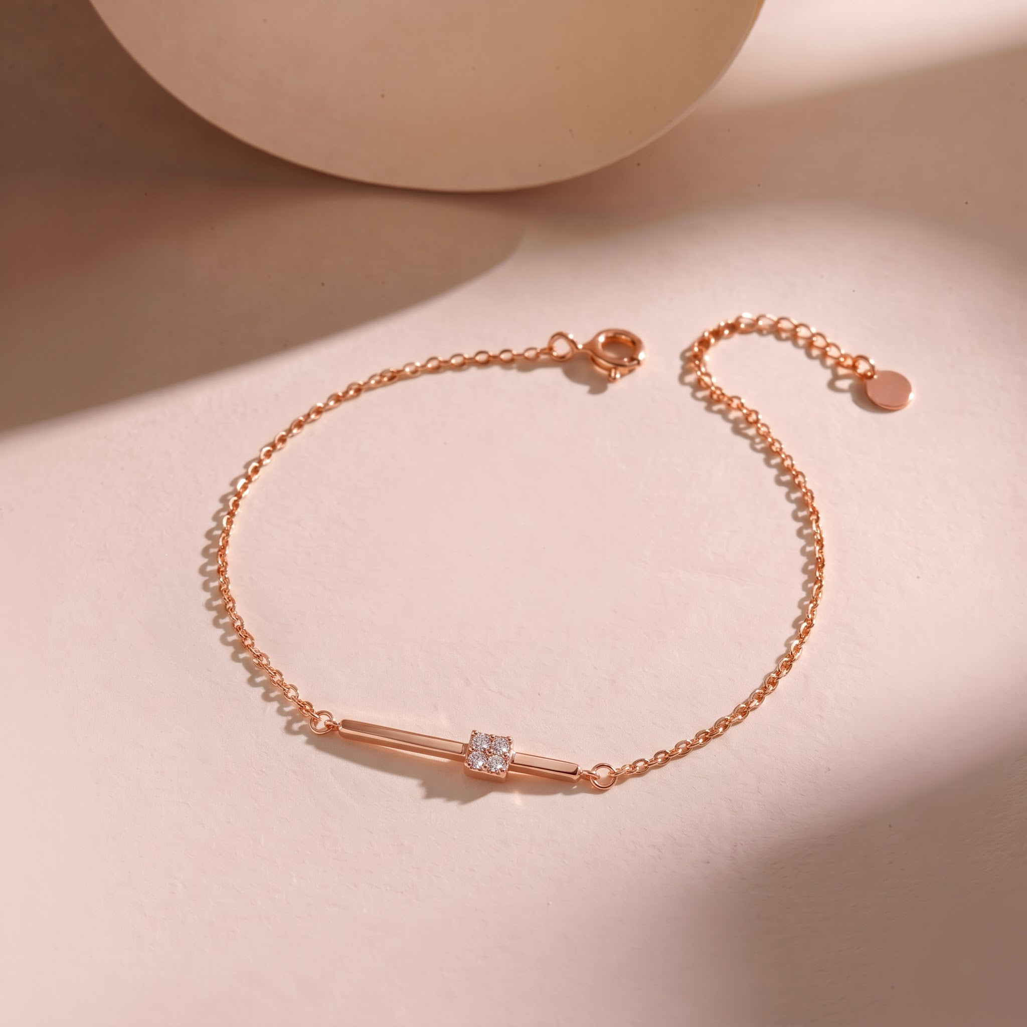 Lắc tay bạc nữ mạ vàng hồng 18K cao cấp LAVESTA LAV264 Haley thiết kế dải ánh kim nữ tính và thời thượng