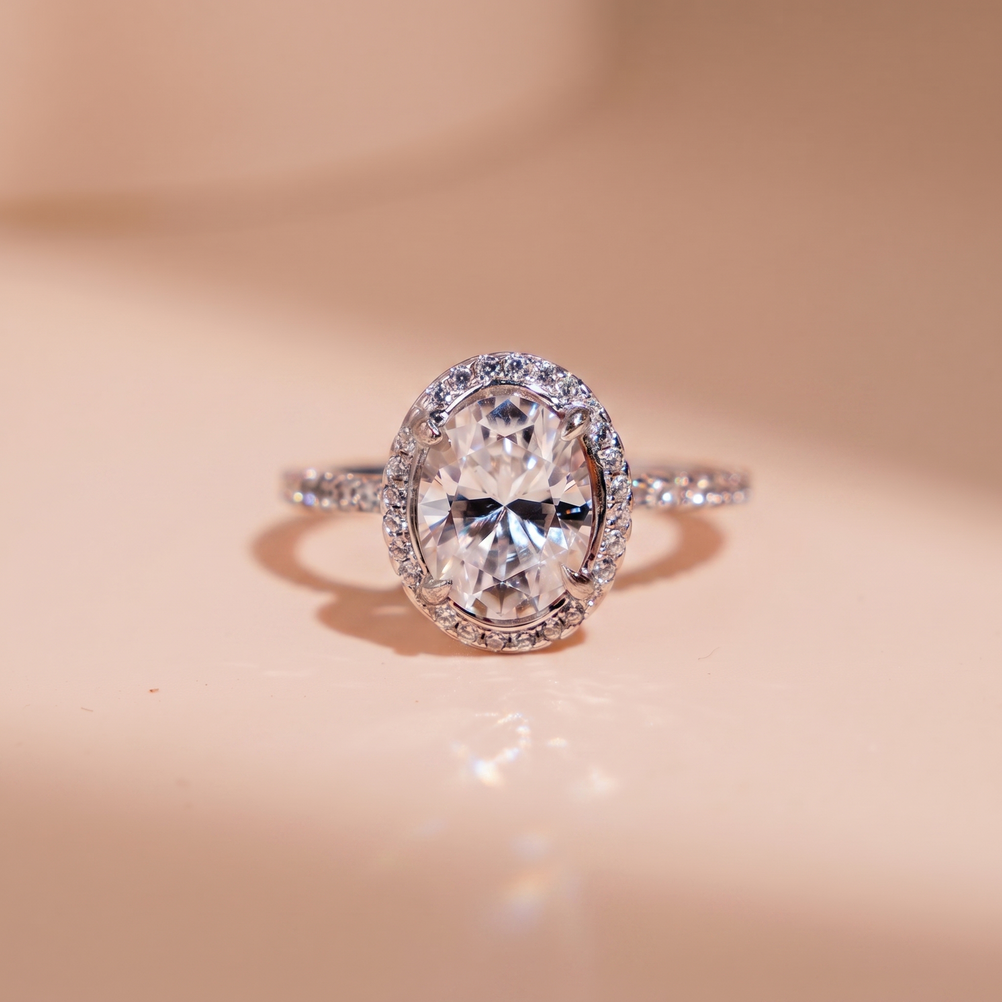 Nhẫn nữ bạc xi bạch kim KC173 Oval 7x9mm Moissanite sang trọng