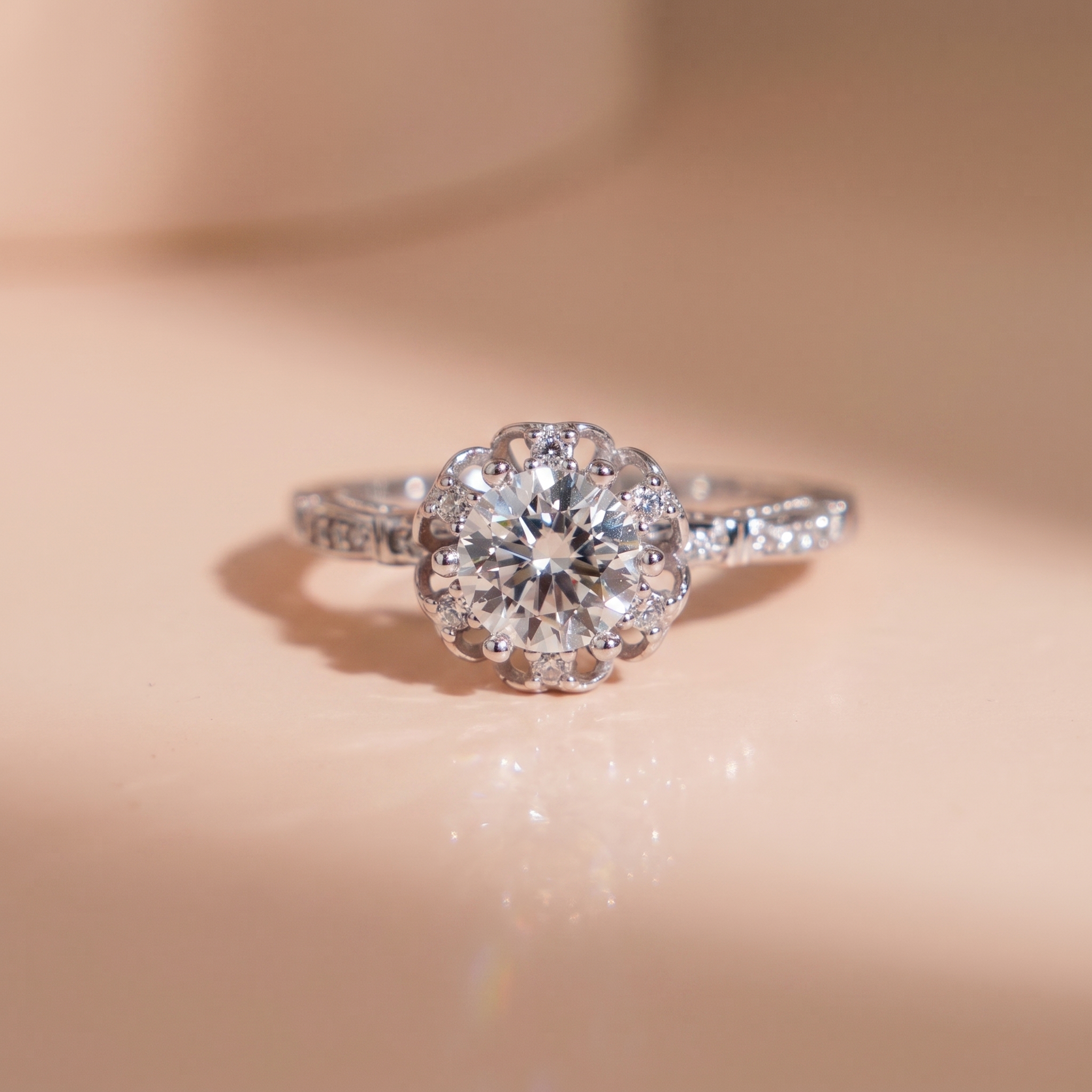 Nhẫn nữ bạc xi bạch kim đá Moissanite 6.5 ly kiểm định GRA LAVESTA KC169 sang trọng, thời thượng