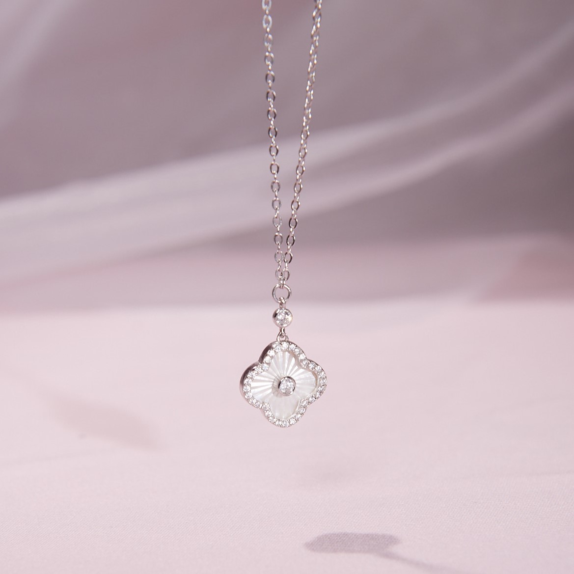 Set quà tặng trang sức dây chuyền bạc xi bạch kim cao cấp LAV205 LAVESTA Dear love - Cherish