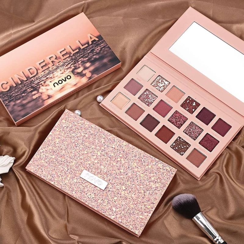 NOVO - Bảng mắt Cinderella NEW NUDE nhũ lớn