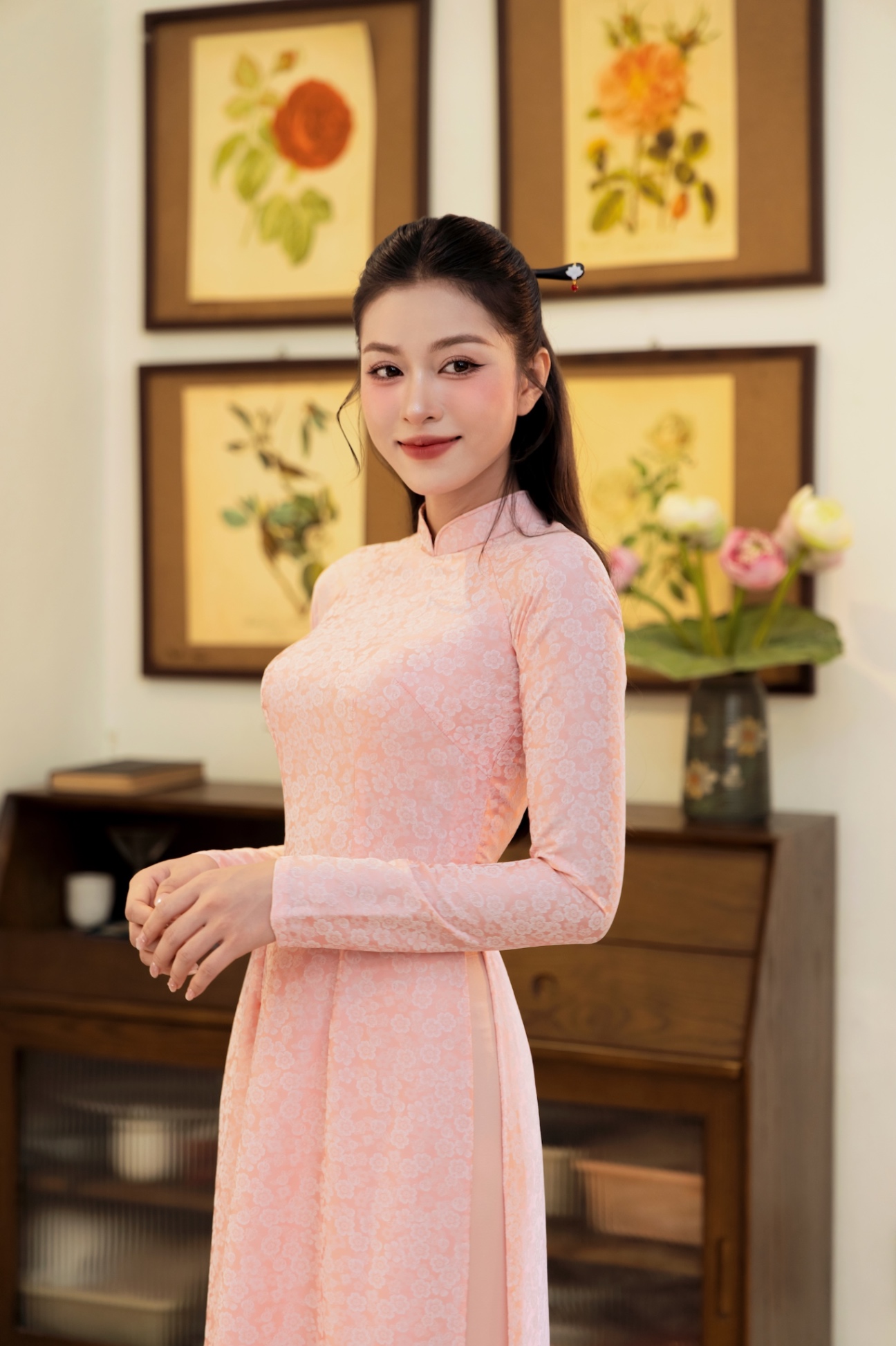 Duyên - Hồng mâm xôi