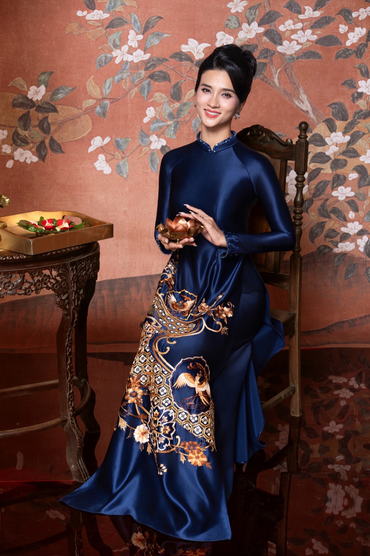 Kim Phụng