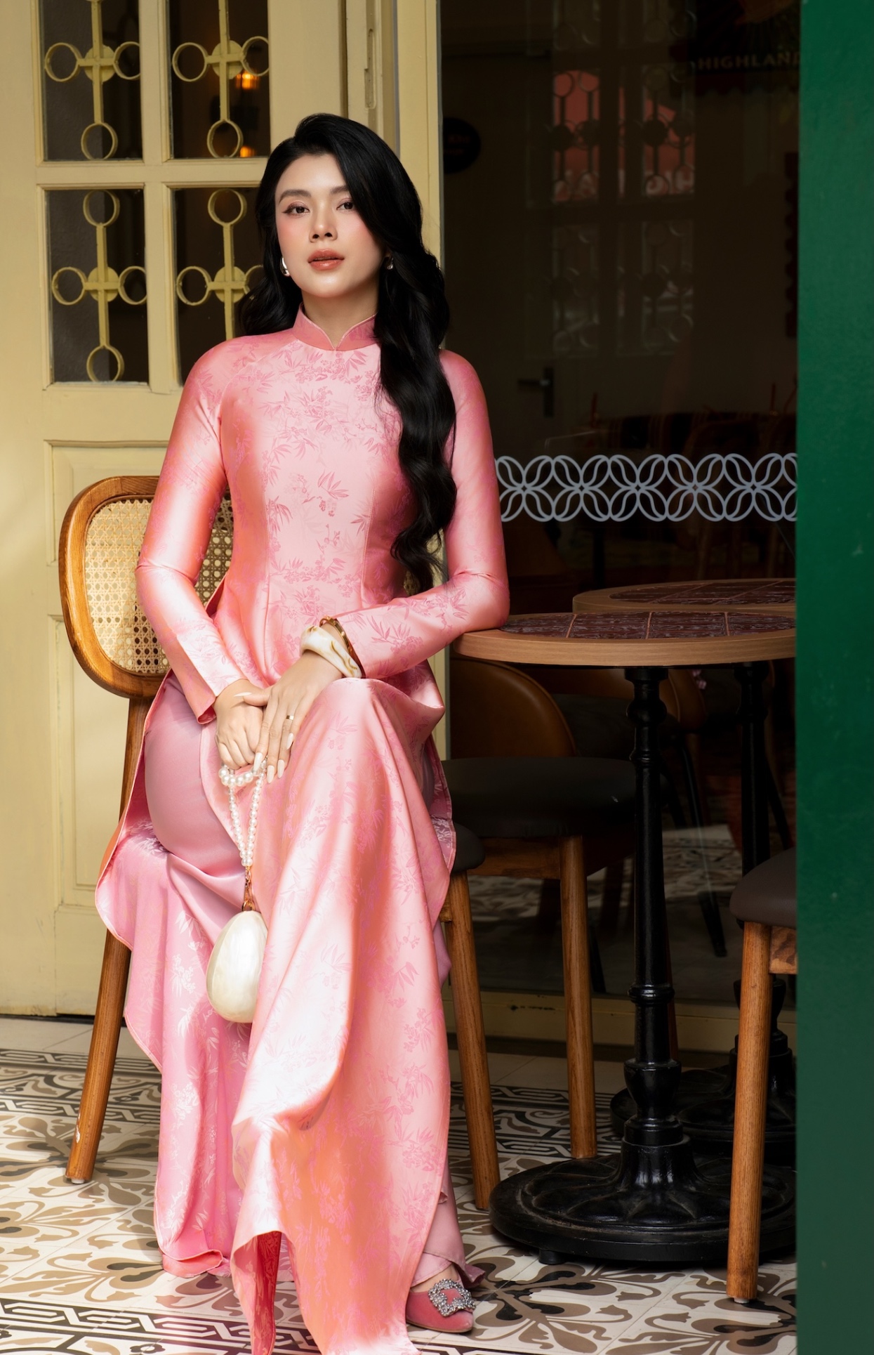 Duyên - Hồng lụa nhung