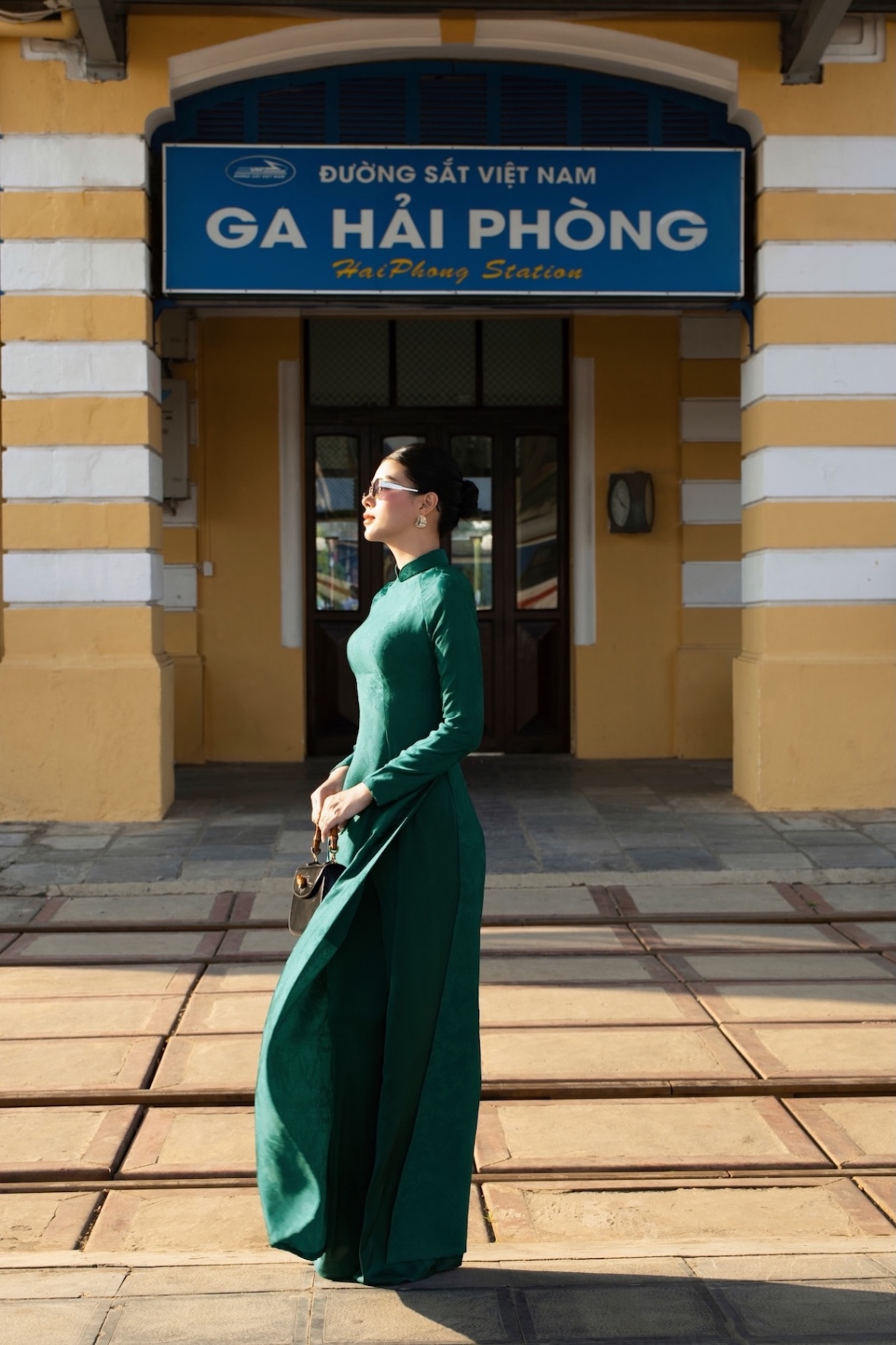 Duyên - Xanh rêu