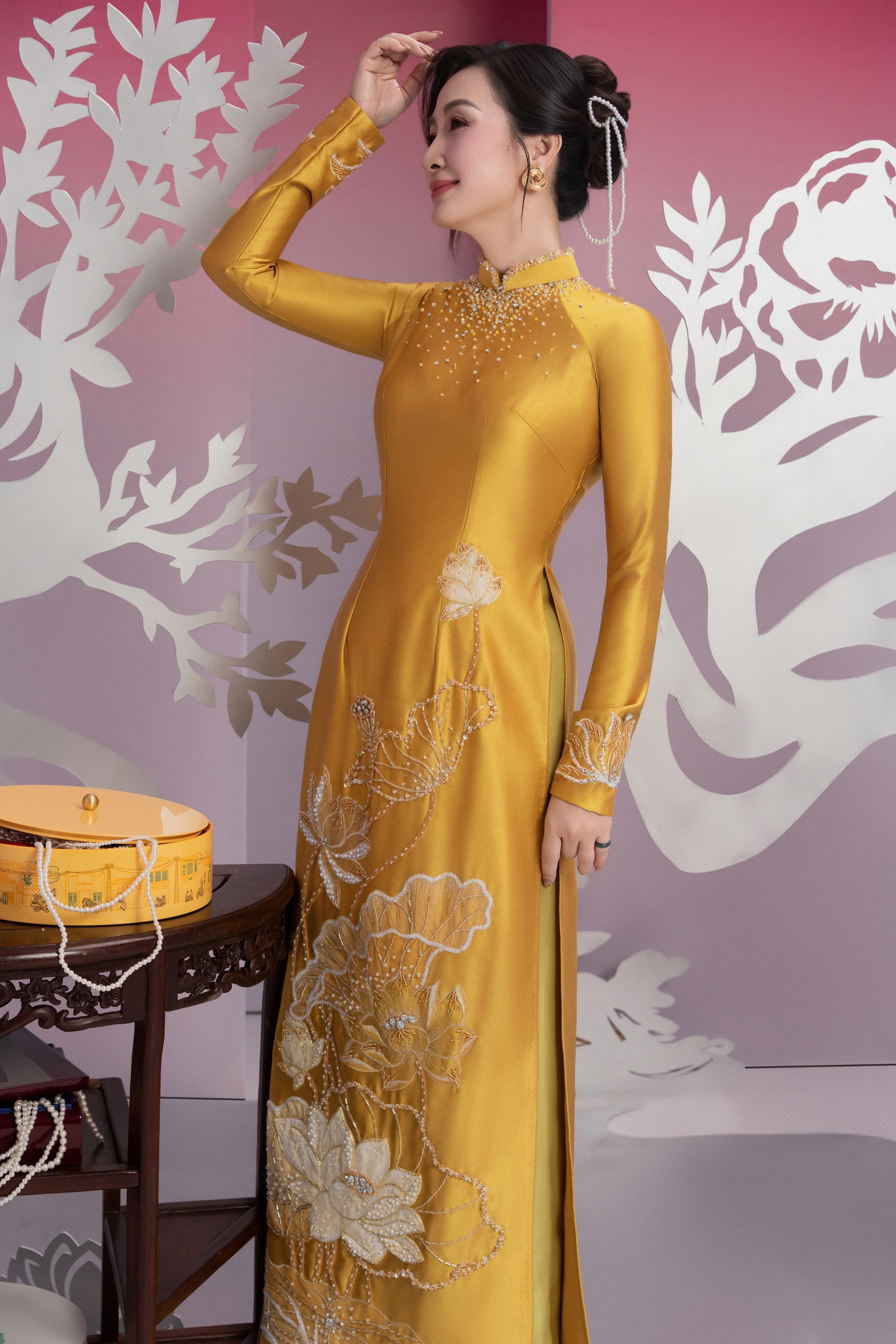 BẠCH TÂM LIÊN