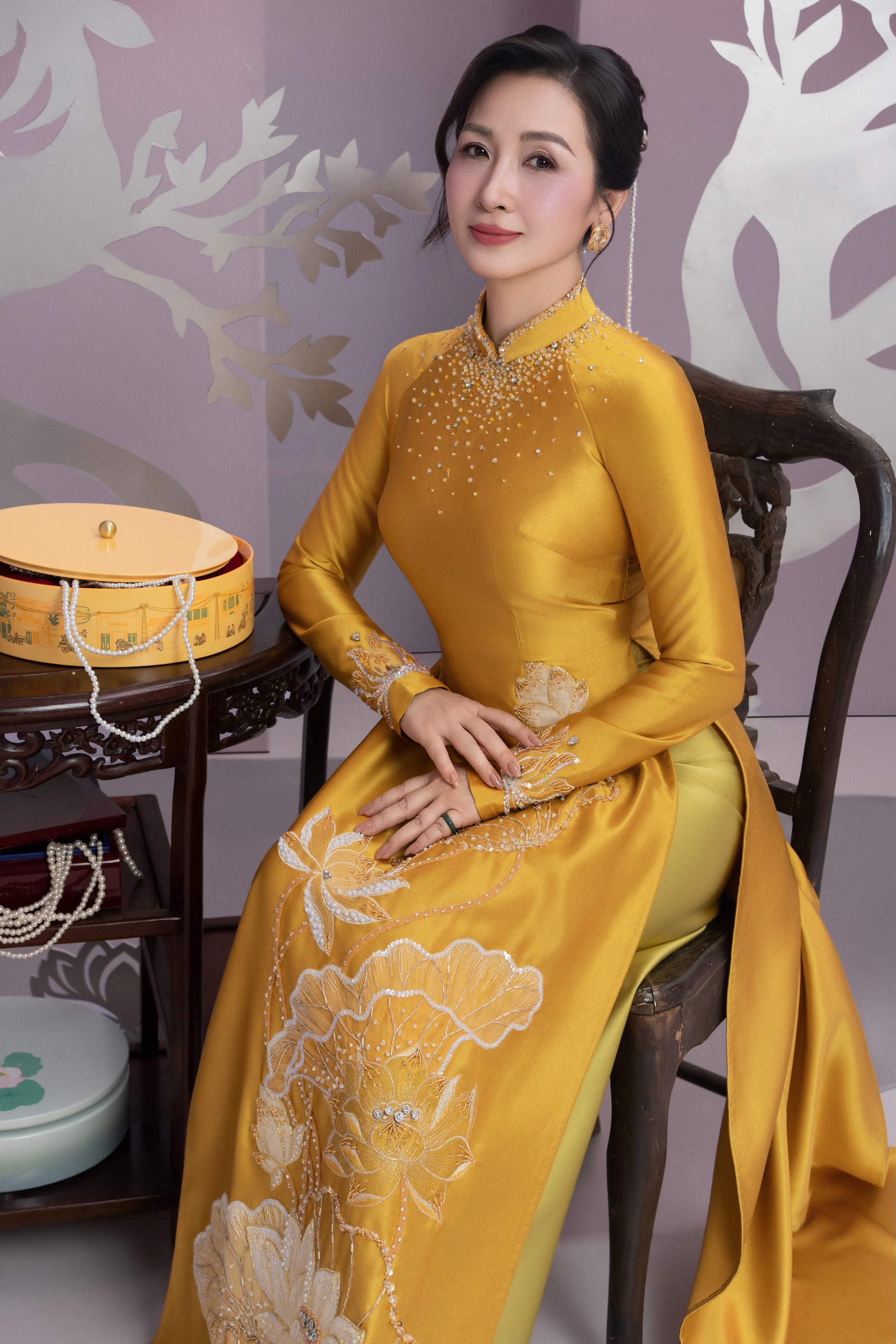 BẠCH TÂM LIÊN