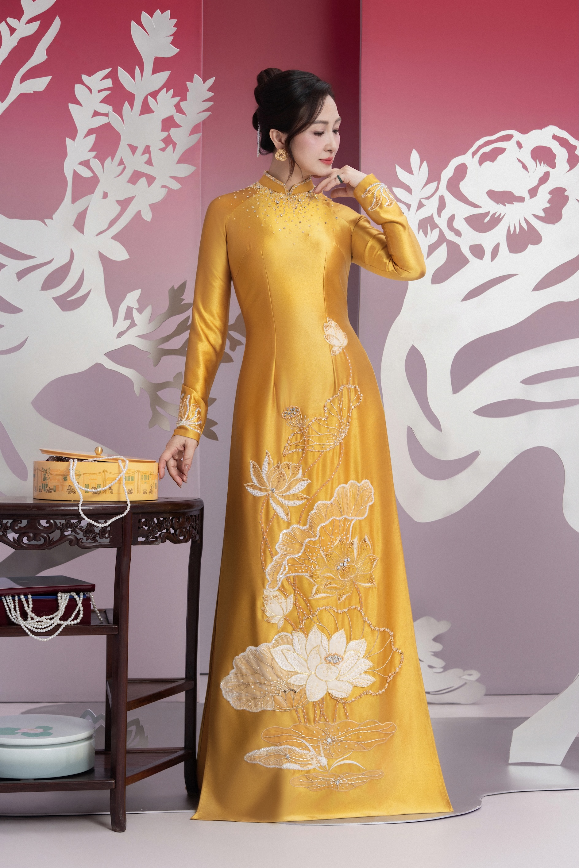 BẠCH TÂM LIÊN