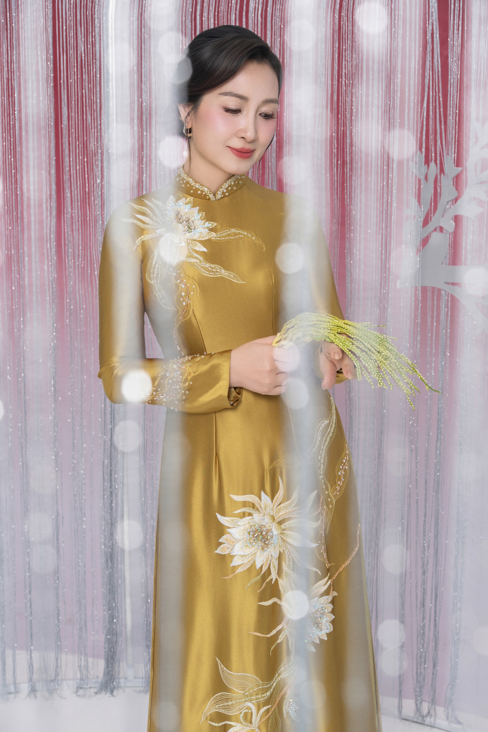DẠ QUỲNH