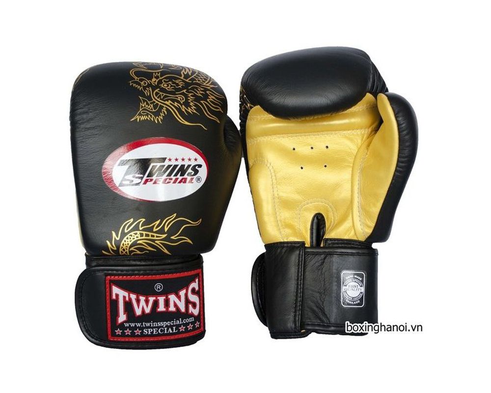 GĂNG TAY BOXING TWINS HỌA TIẾT RỒNG ĐEN / GOLD