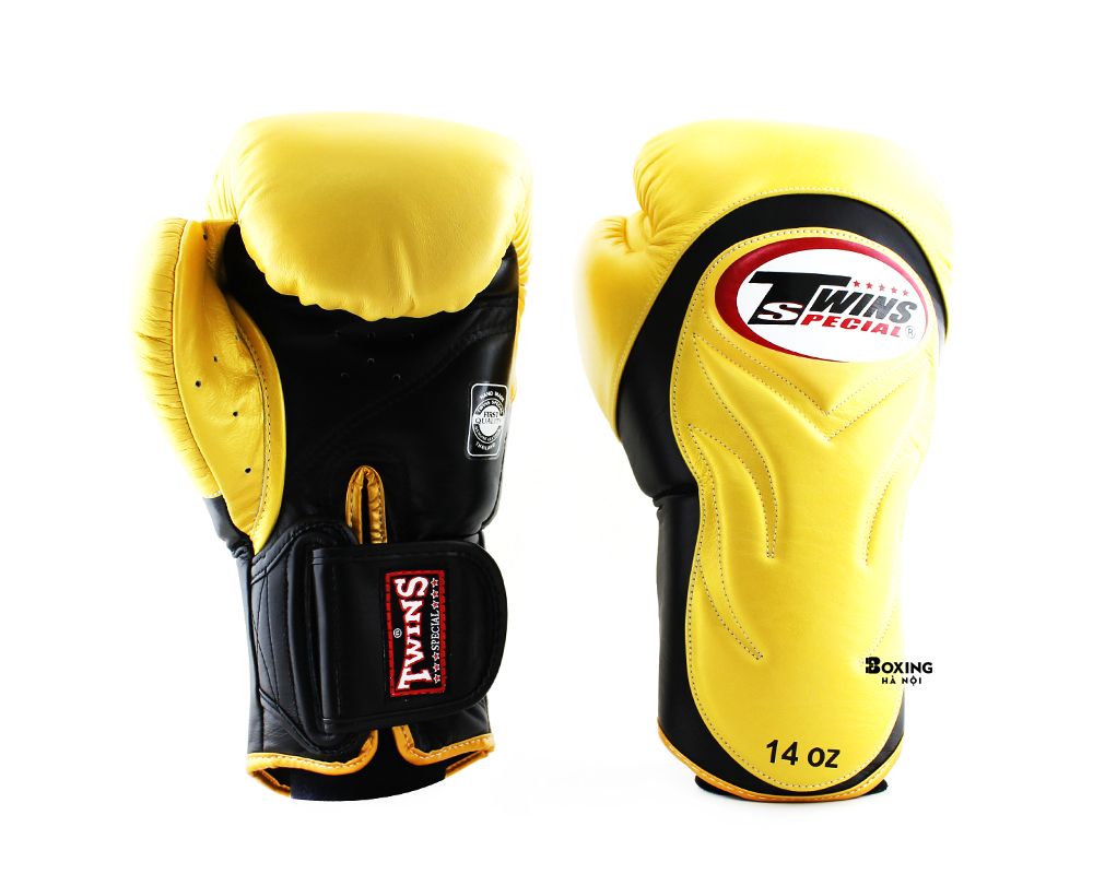 GĂNG TAY BOXING TWINS DELUXE SPARRING GOLD / ĐEN