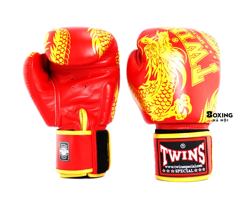 GĂNG TAY BOXING TWINS FLYING DRAGON GOLD / ĐỎ