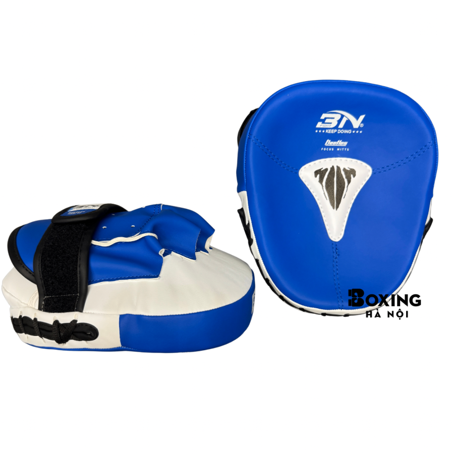 ĐÍCH ĐẤM BN NHỎ - XANH TRẮNG