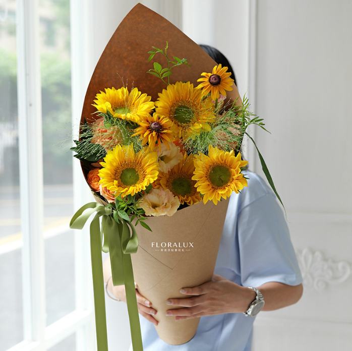 ỐC QUẾ KHỔNG LỒ