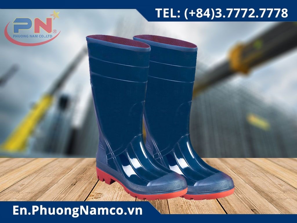 Thuy-duong-pvc-iron-toe-work-boots-for-farm-nice