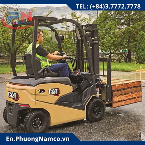 CAT EP10-35(L)CB Forklift For Rental 10-35 Ton