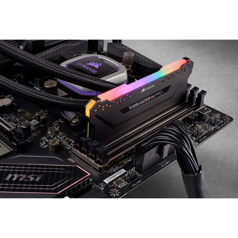 RAM Desktop CORSAIR Vengeance PRO RGB (CMW8GX4M1D3000C16) 8GB (1x8GB) DDR4 3000MHz