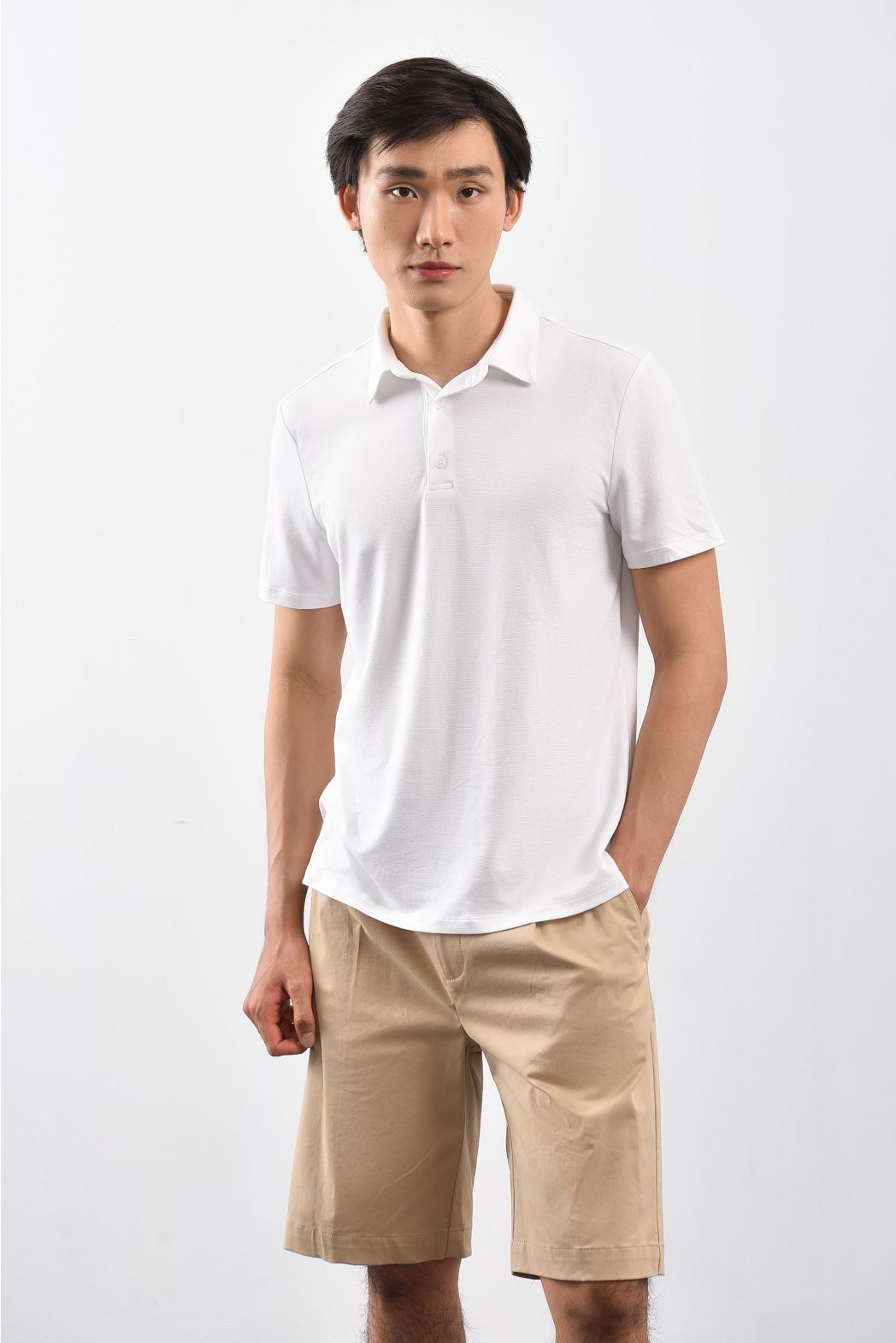 ÁO POLO TRƠN XẺ TÀ. FITTED FORM