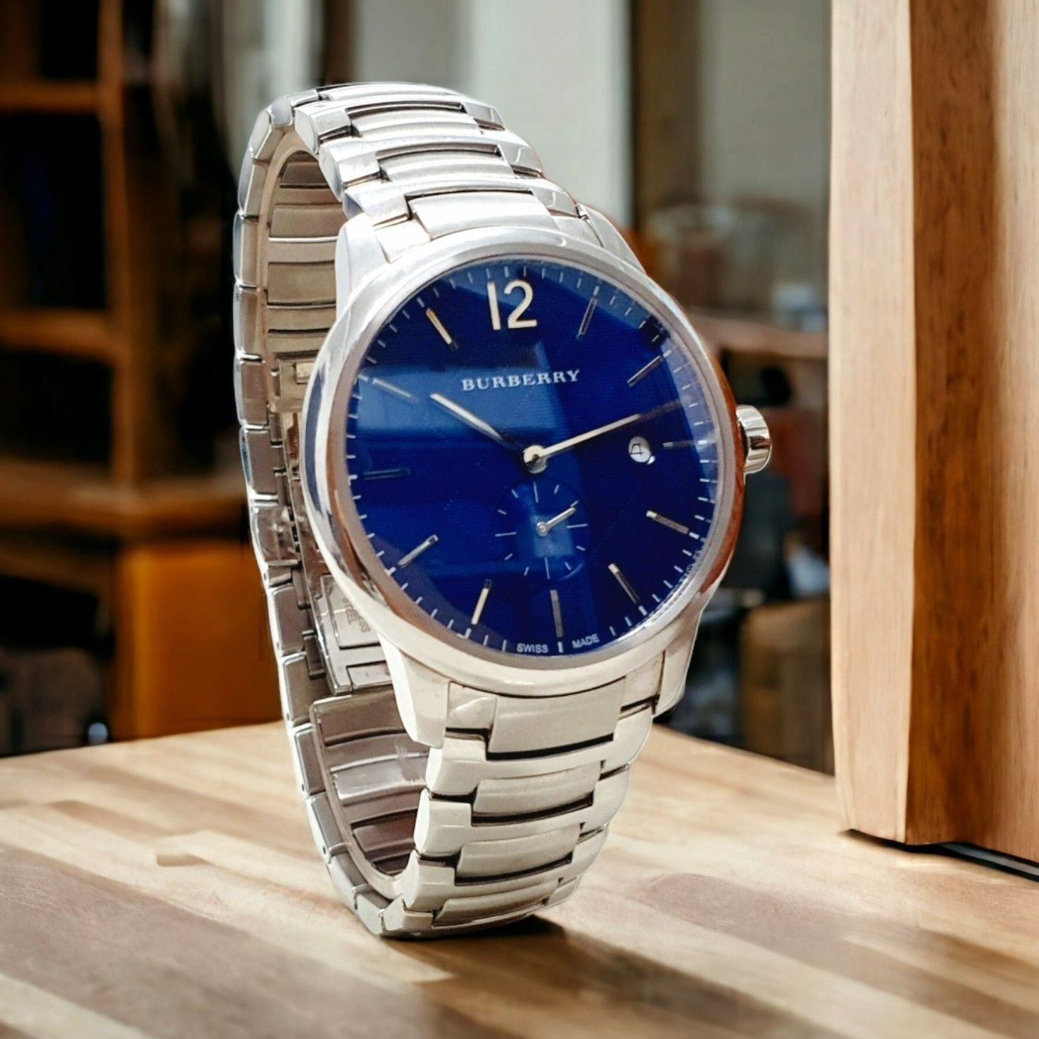 Burberry Quartz BU10007 Blue Dial Stainless Steel Mới 99%