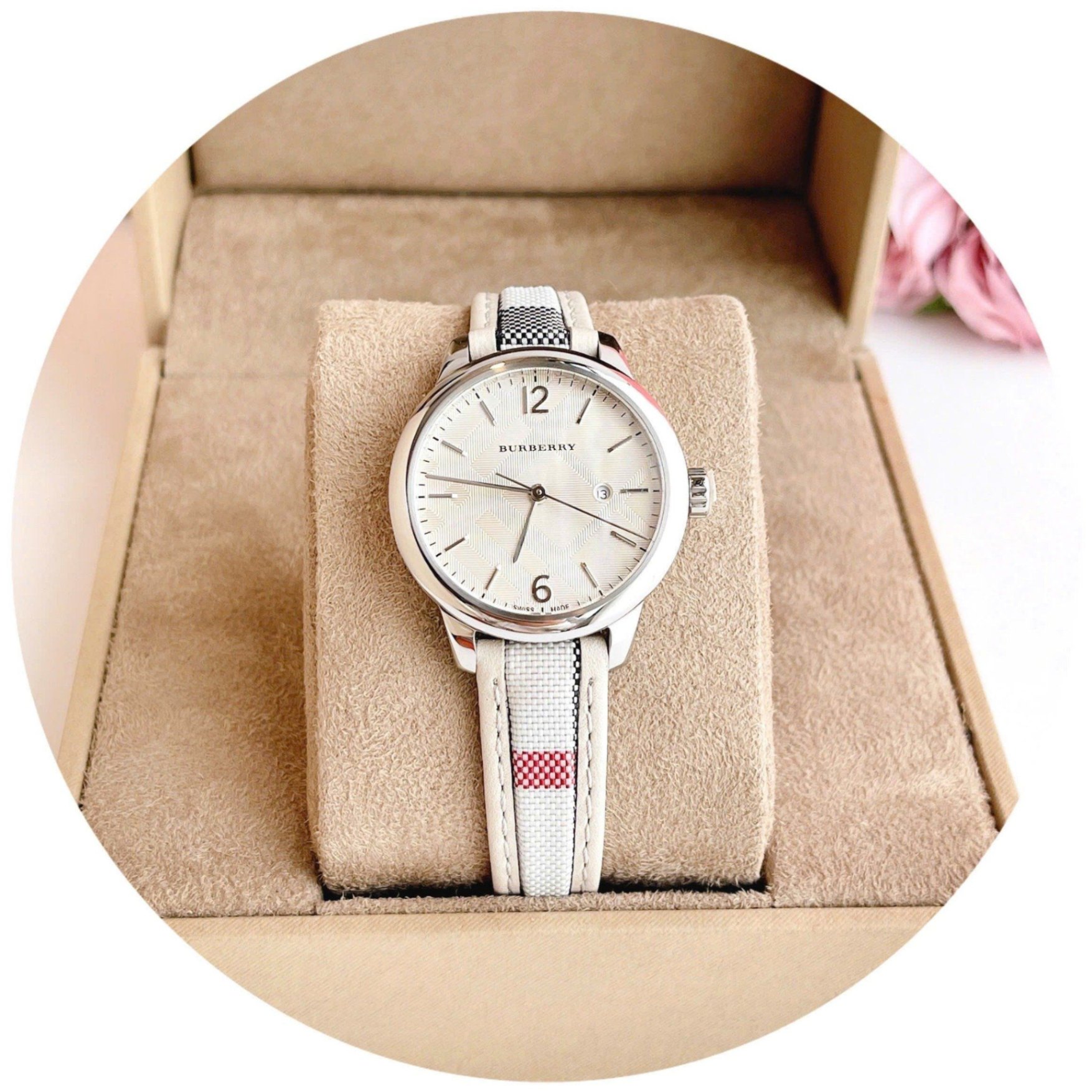 Burberry Quartz BU10103 - Đồng Hồ Nữ Mới 99%