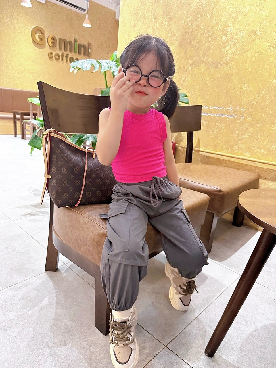 KCG----SET 3 QUẦN GIÓ BÉ GÁI