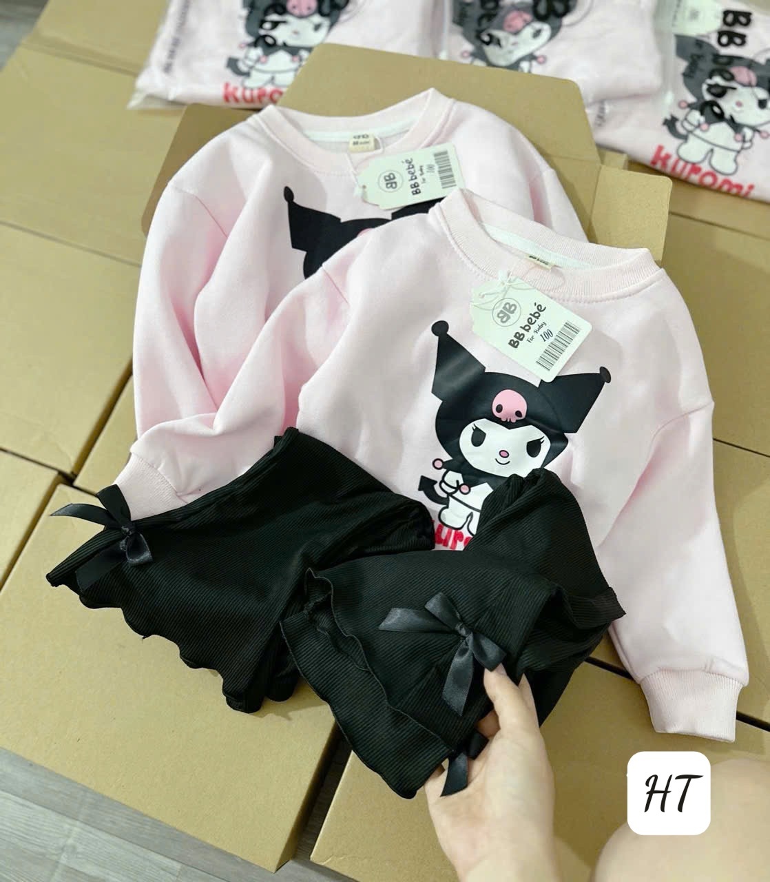 KCG---SET BỘ ÁO KURUMI QUẦN LOE TĂM