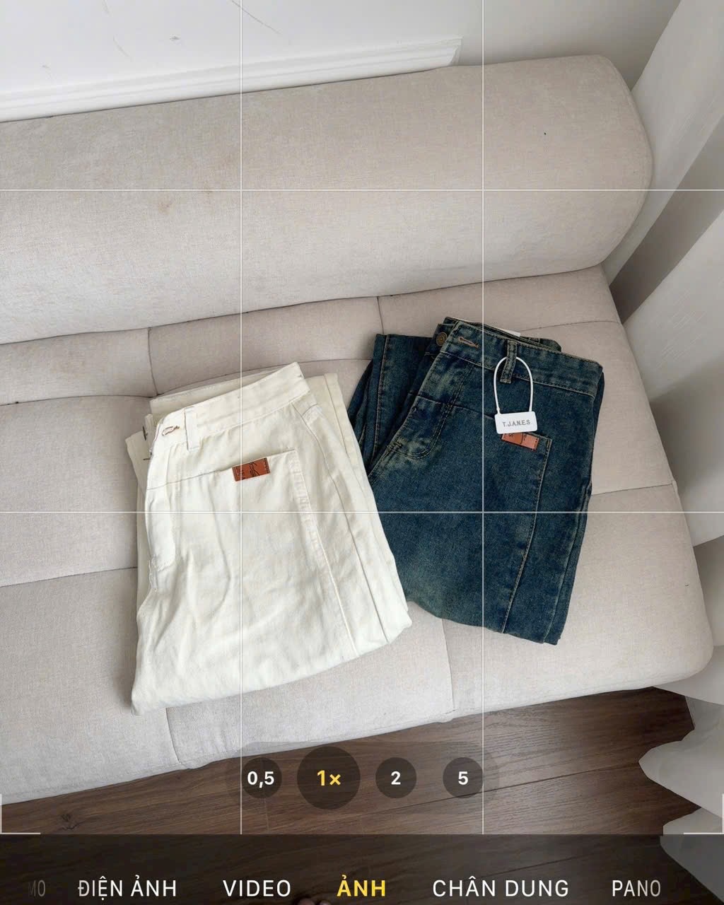 Quần Jeans xanh suông