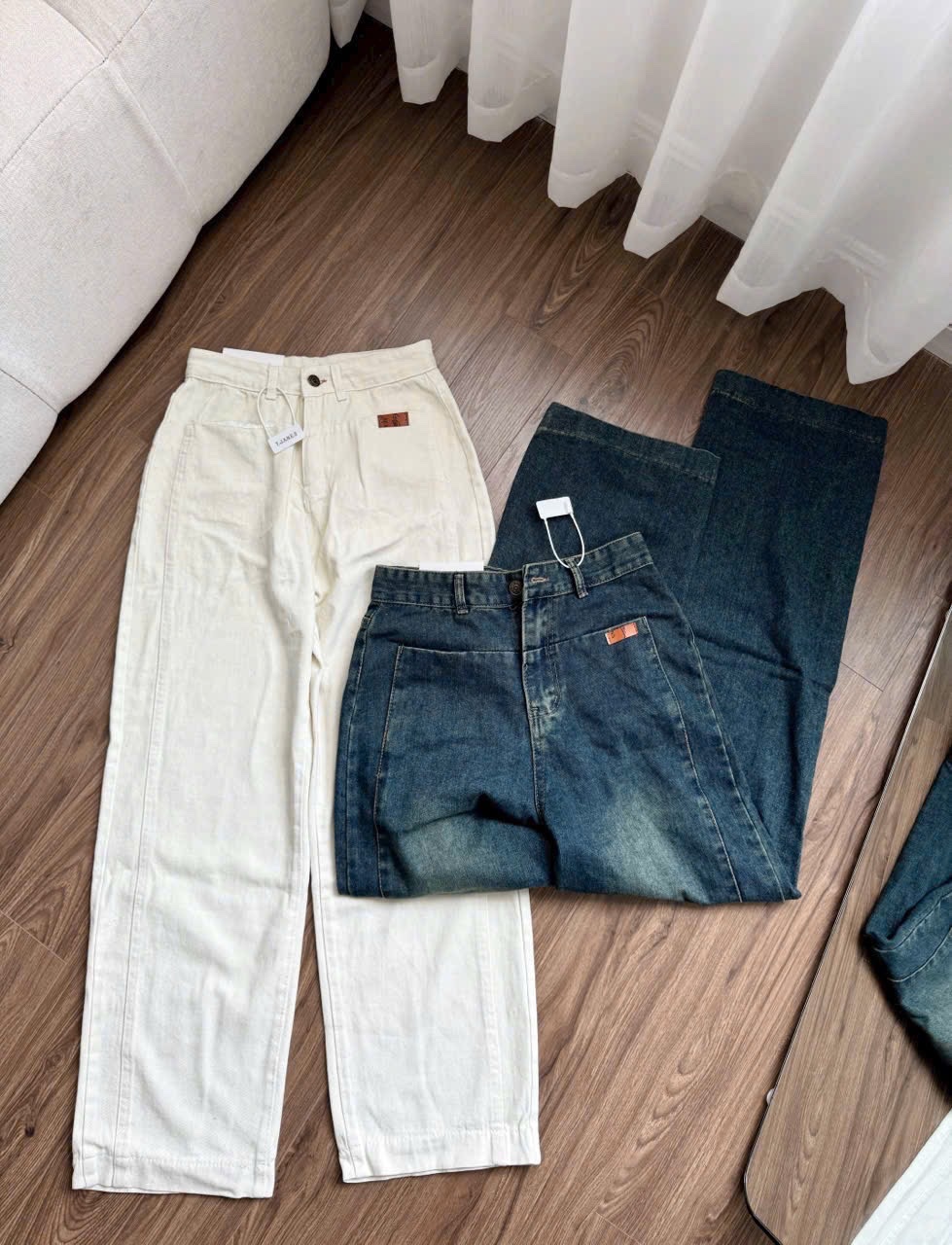 Quần Jeans xanh suông