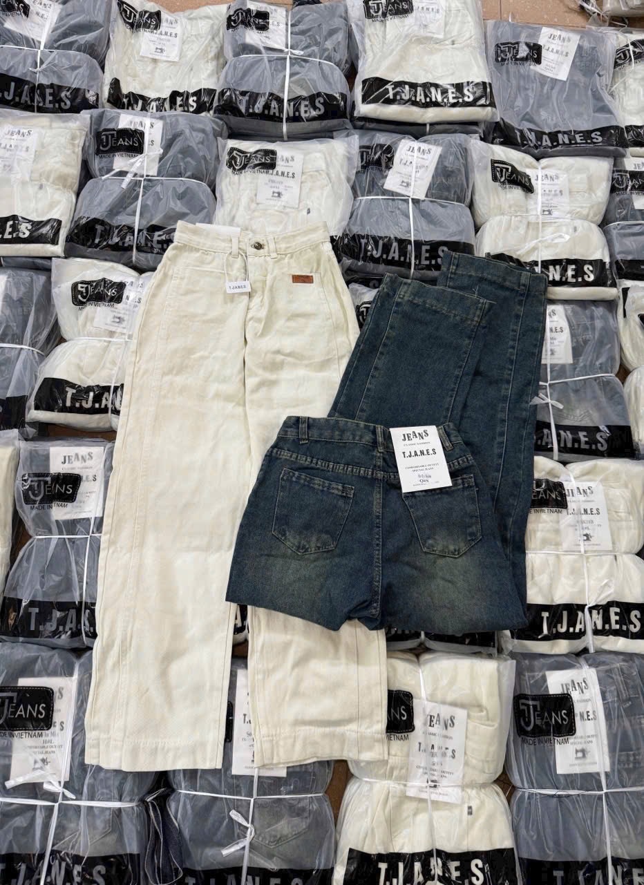 Quần Jeans xanh suông