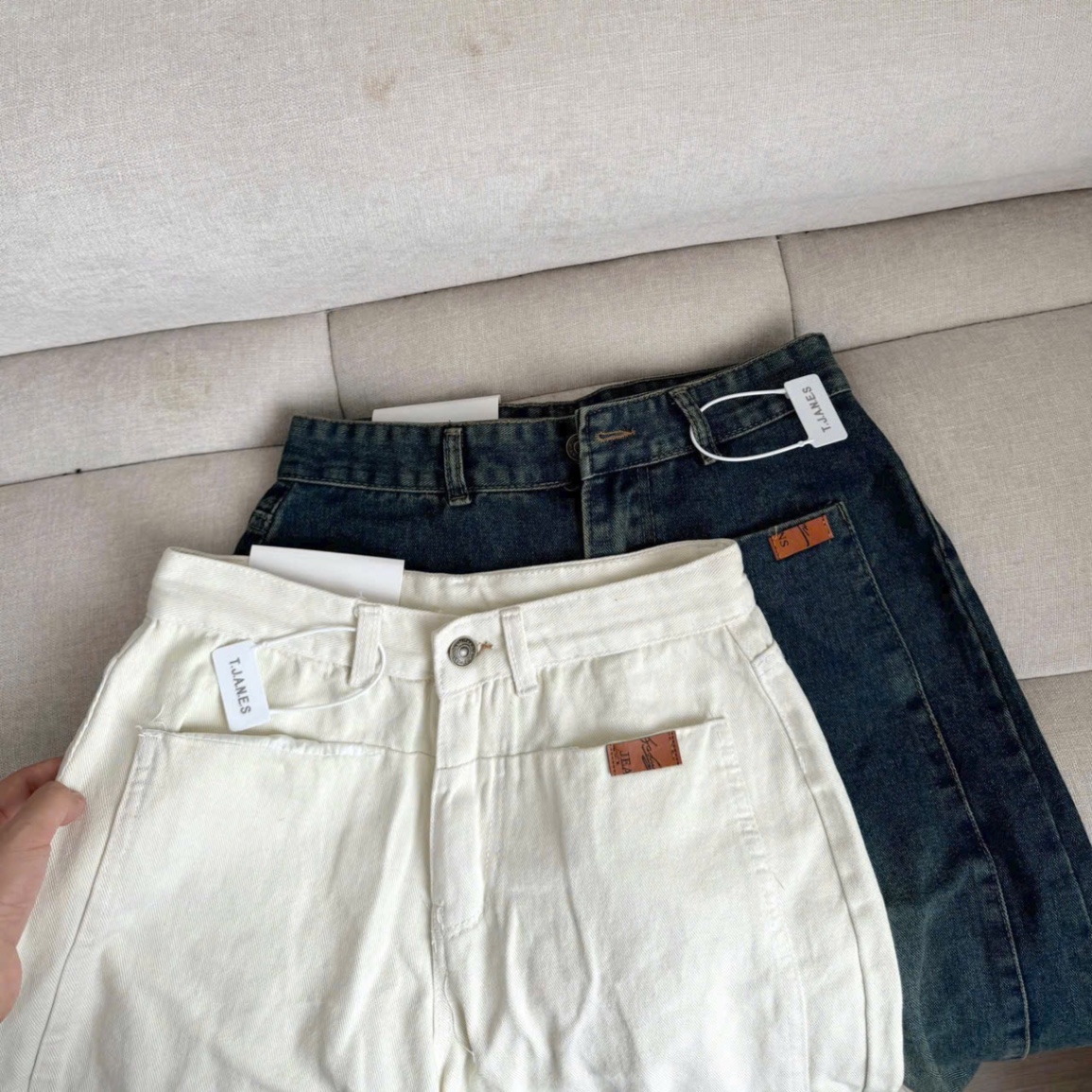 Quần Jeans xanh suông