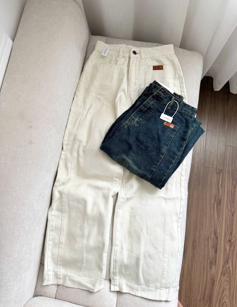 Quần Jeans xanh suông