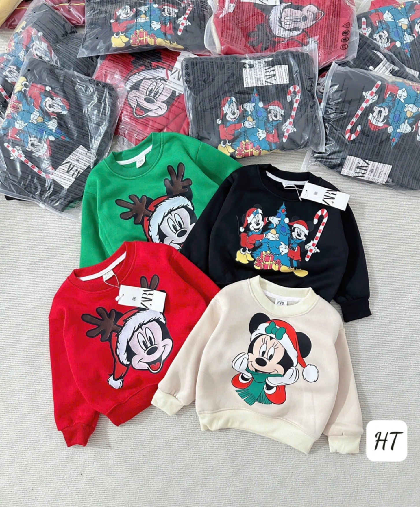 Set 2 áo nỉ mickey noel