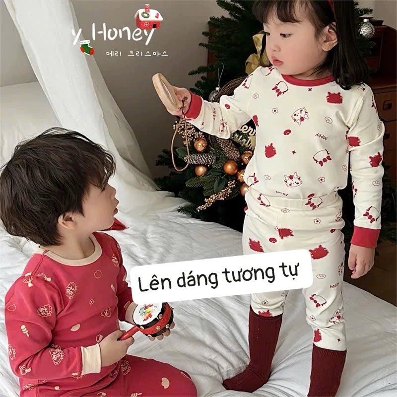 Set 2 bộ đỏ gấu + mèo kitty