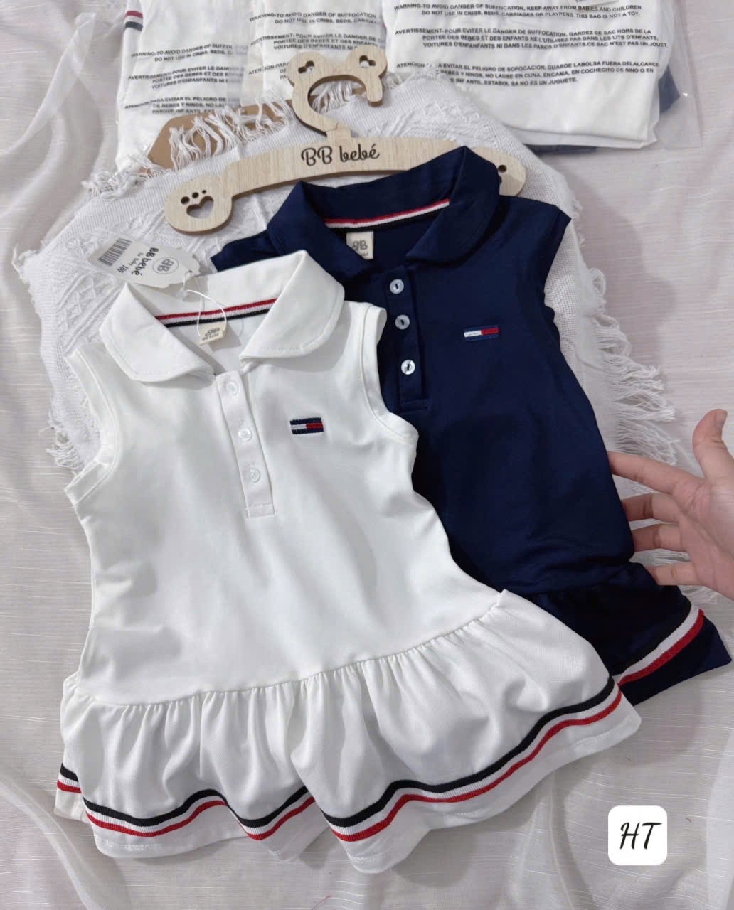 SV203 set 2 váy polo Tommy cho BG