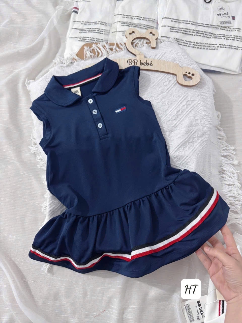 SV203 set 2 váy polo Tommy cho BG