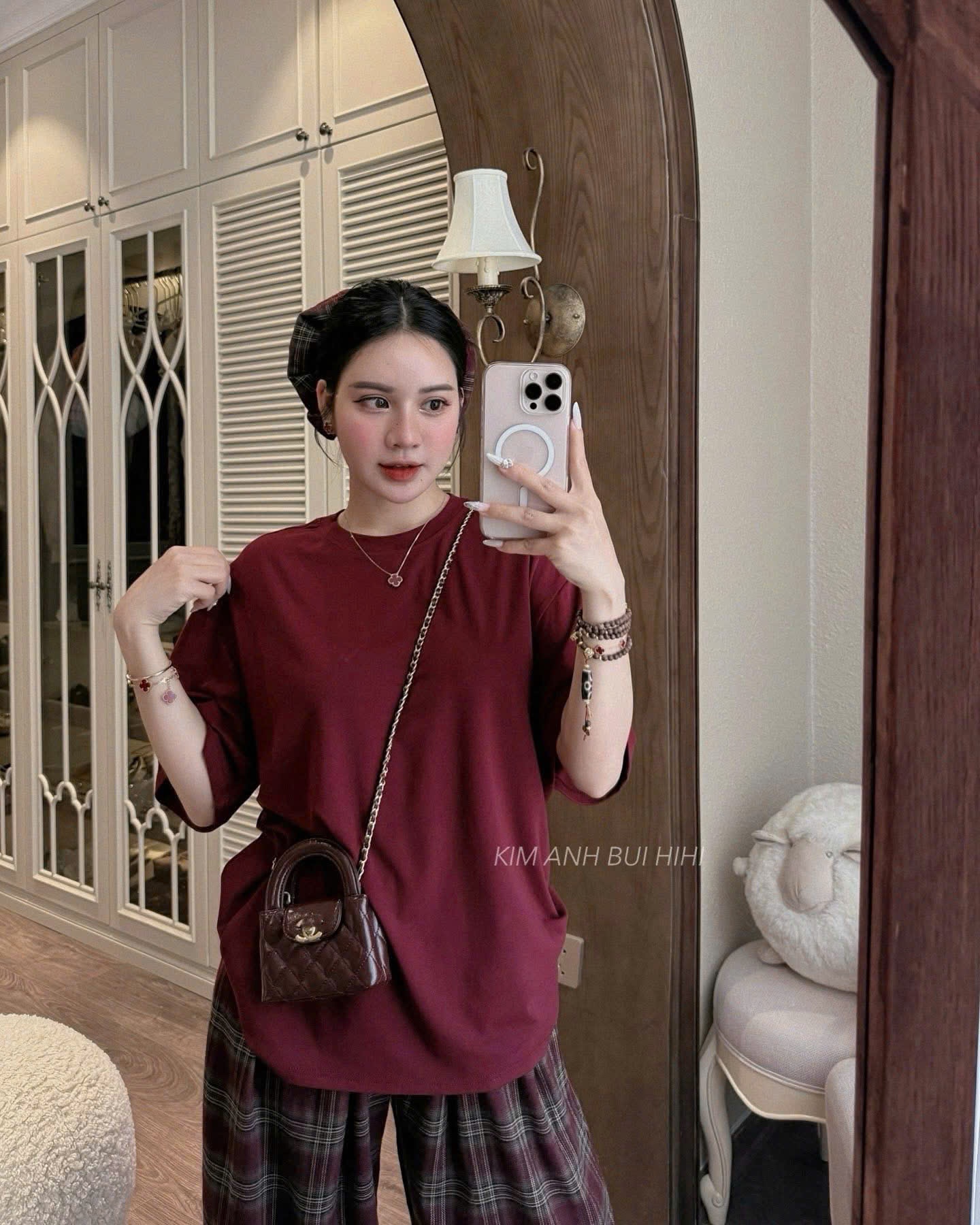 BN01# Bộ tone đỏ đô kèm dây buộc