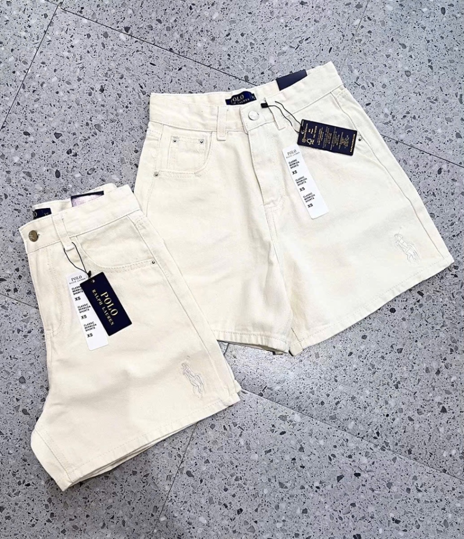Q851 Quần short ngố be