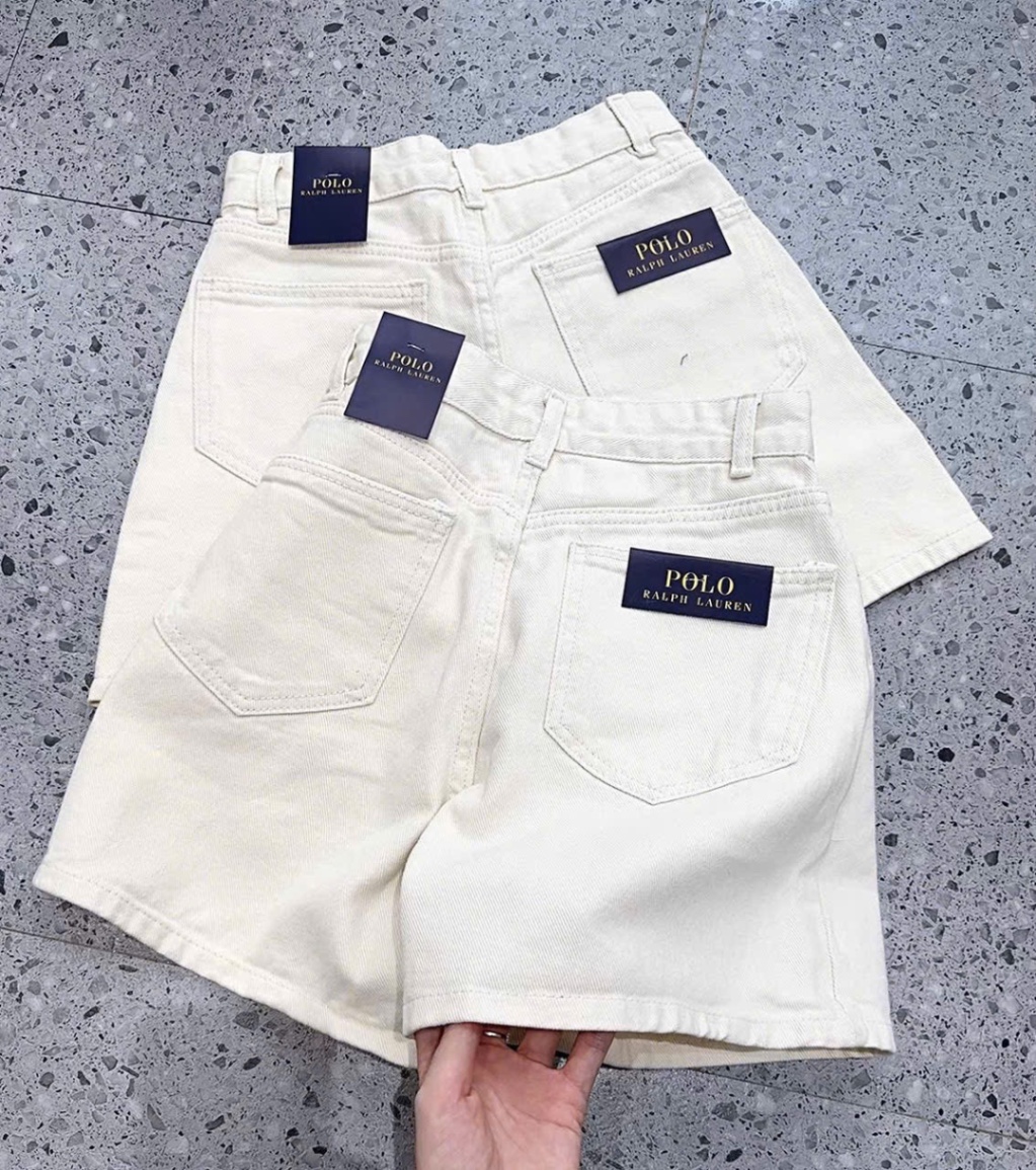 Q851 Quần short ngố be