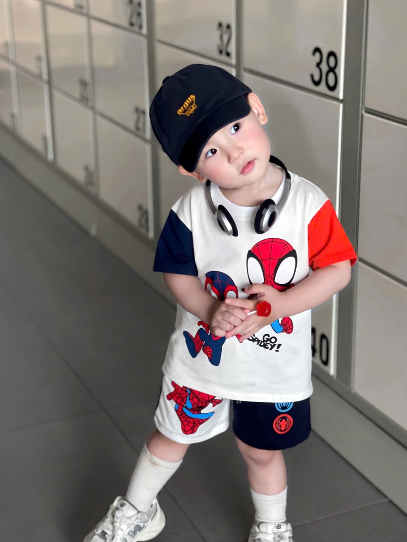 B123# BỘ NHỆN MARVEL PHỔI TAY CAM THAN