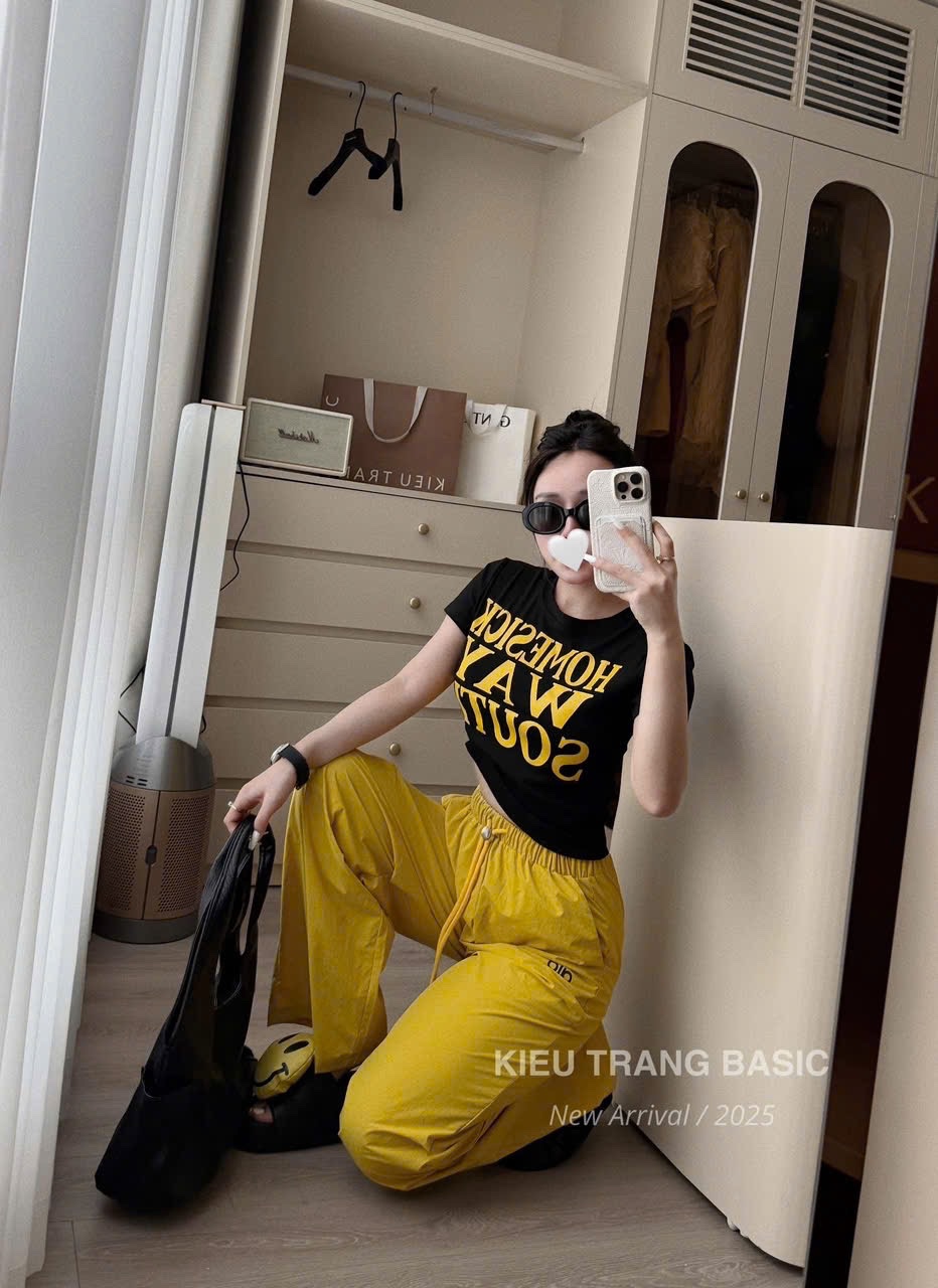 SB72 set bộ áo thun quần kaki vàng