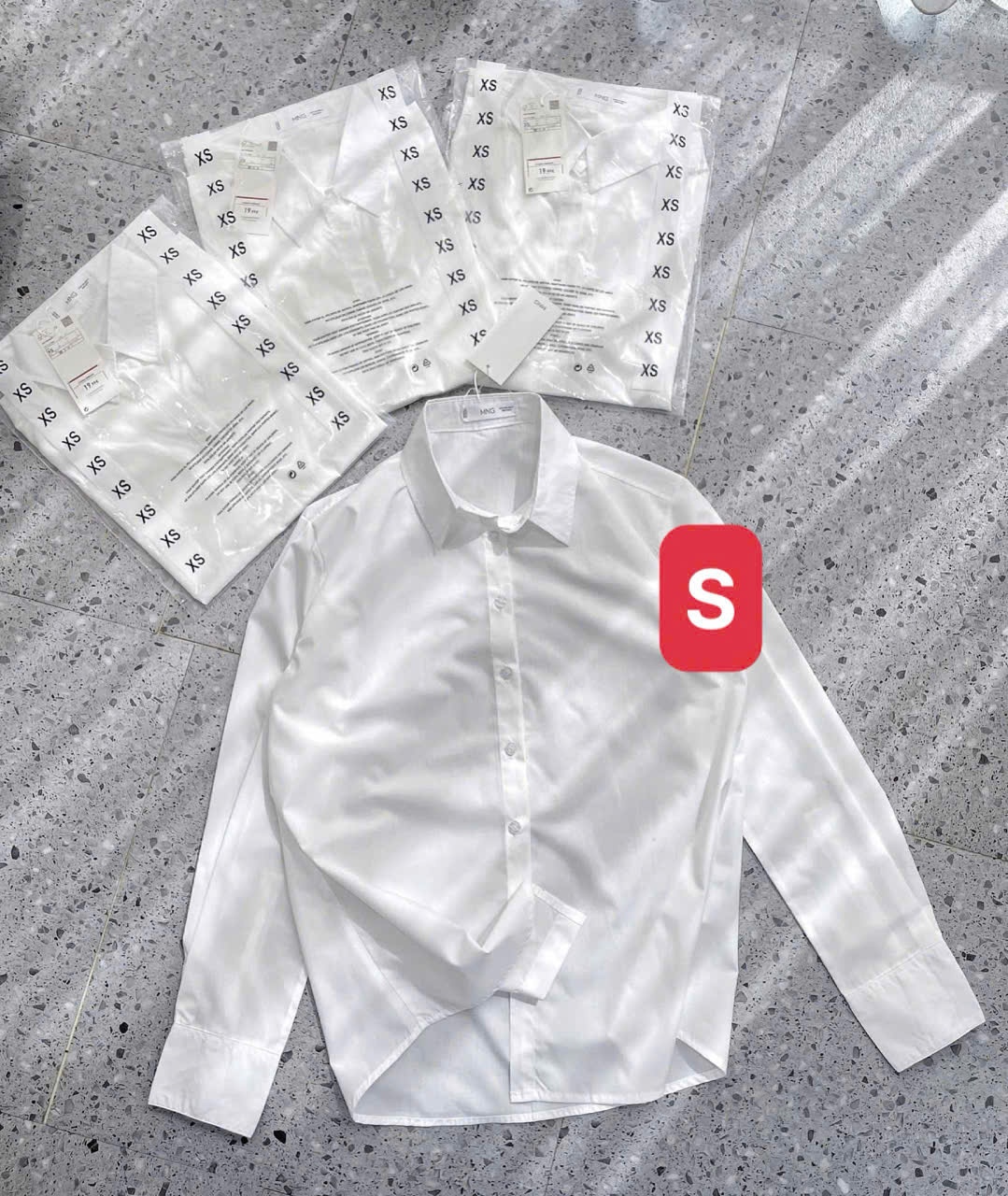 Áo trắng sơ mi
