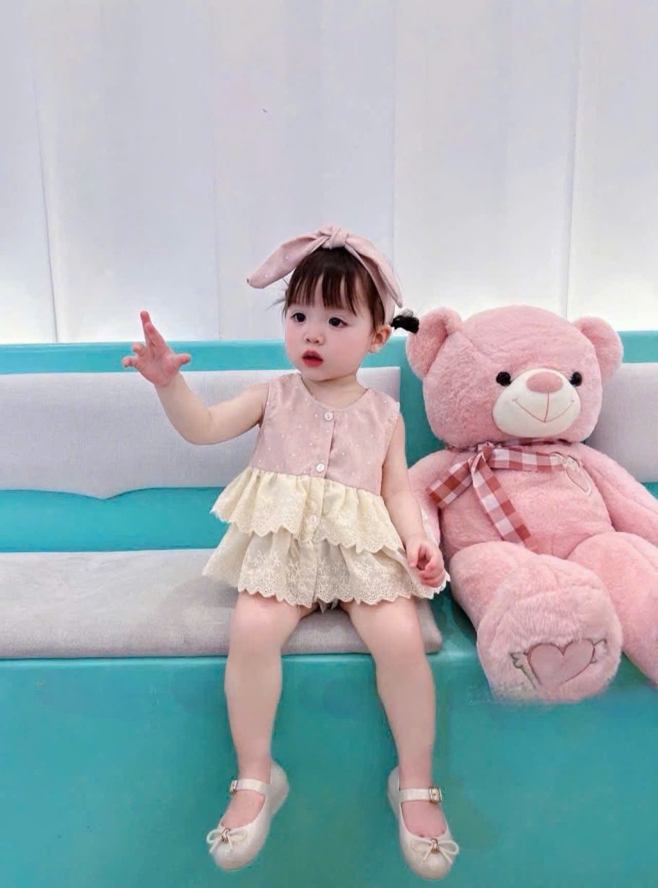 Sb35 Set bộ chất lien bé gái