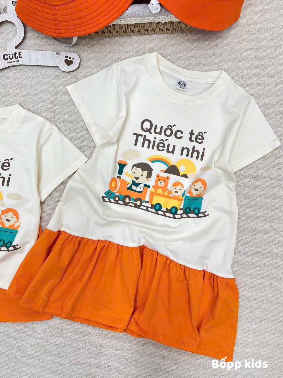 V52 Váy Quốc tế thiếu nhi cho bé gái