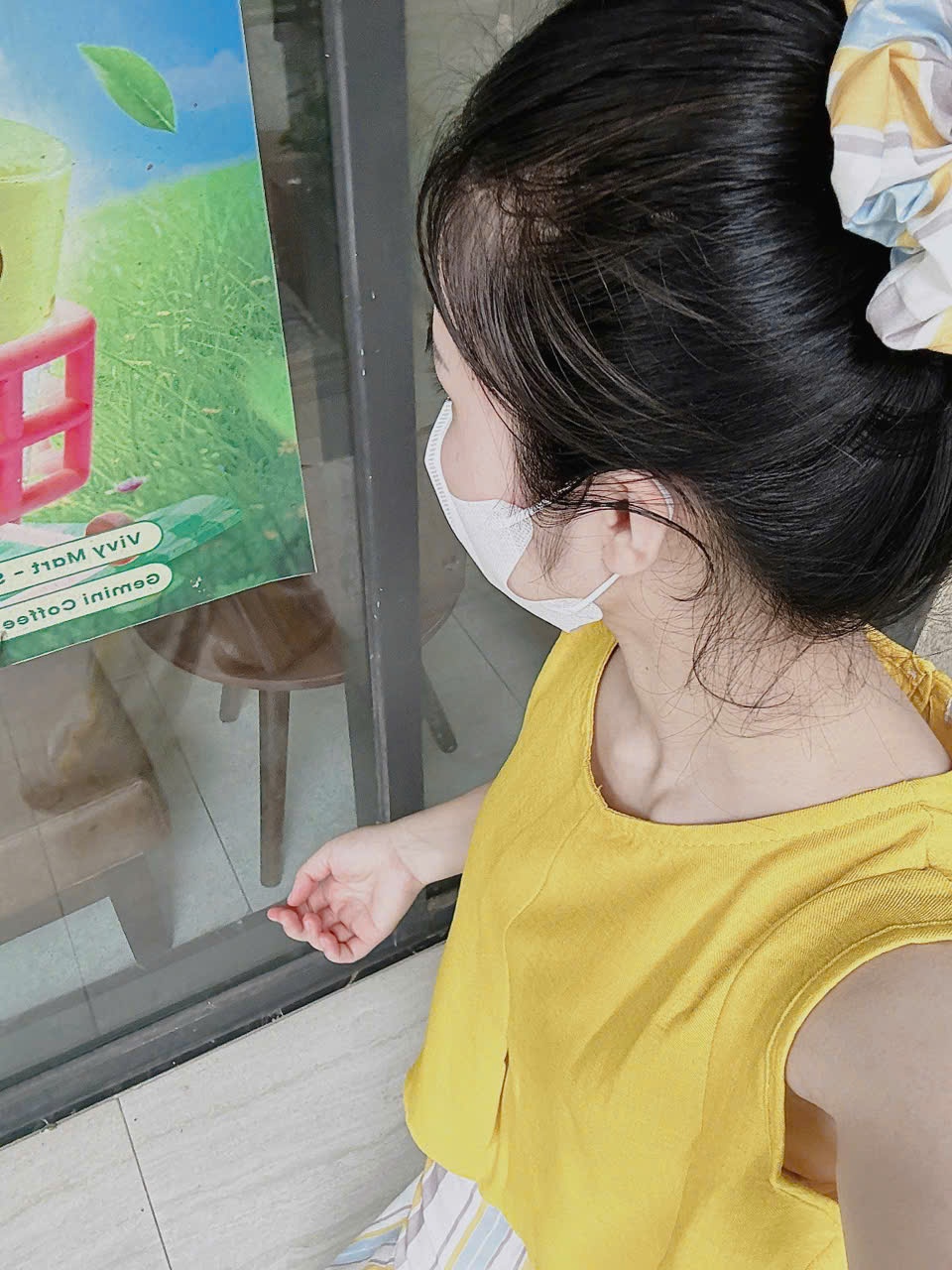 Sb923 Set 3 chi tiết áo vàng kèm chun tóc cho mẹ