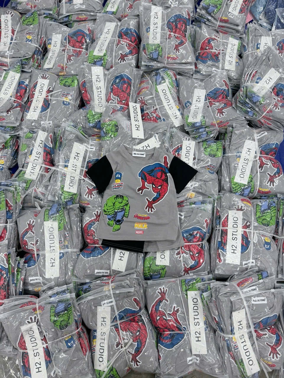 Cv-Sb8 Set bộ siêu nhân nhện Marvel cho bé trai